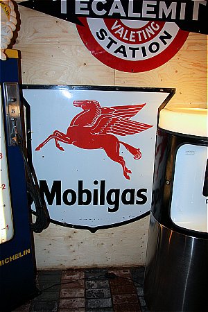 MOBILGAS - click to enlarge